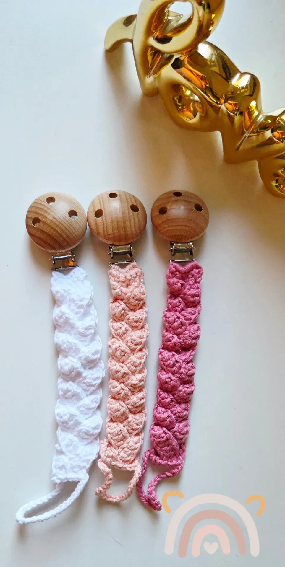 3 attaches tétines en crochet tons roses